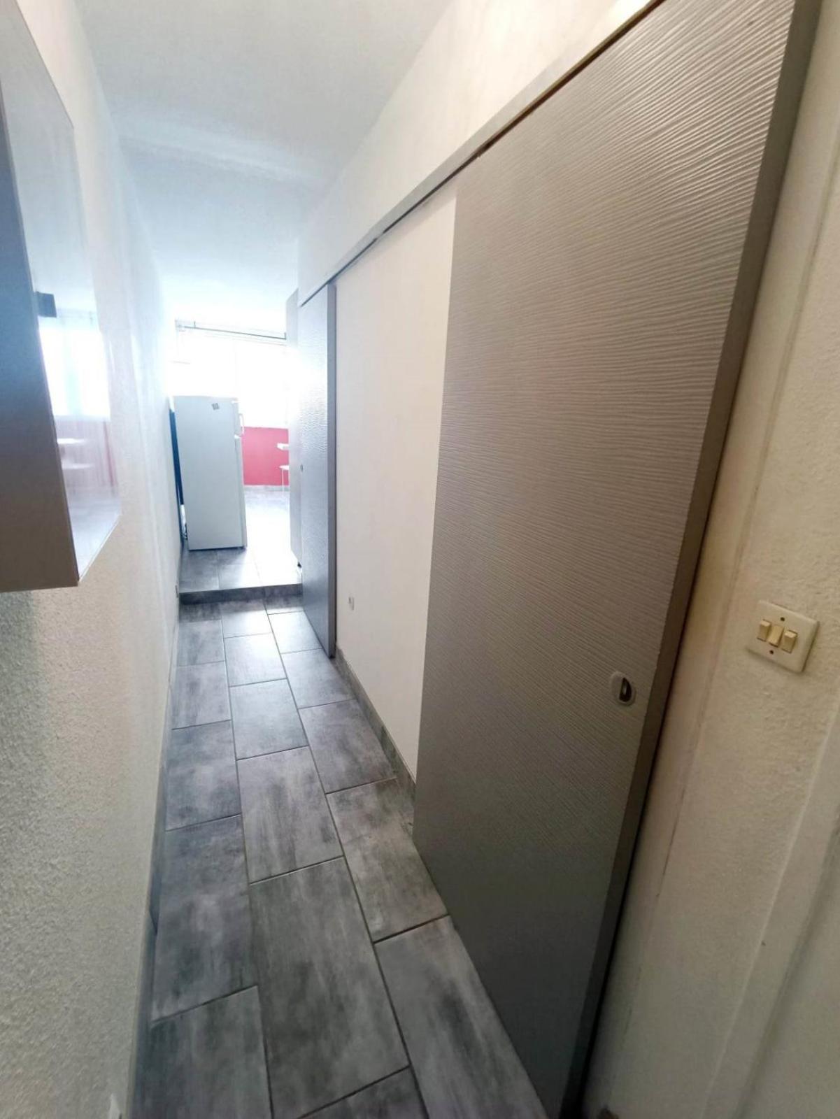 Charmant Appartement Sur La Marina Le Barcarès Buitenkant foto